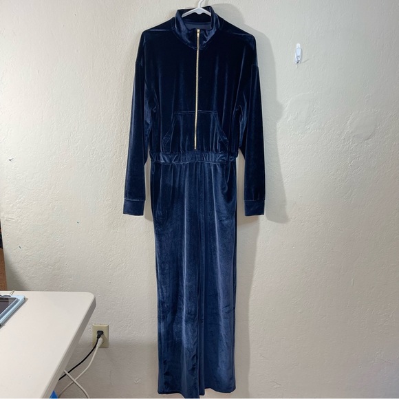 Fabletics Women's Navy Blue Velour Wide-Leg  Zip Front Jumpsuit Large Casual - Picture 2 of 14